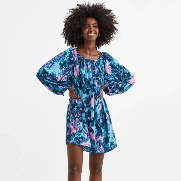 cute dress h&m Cute H&M short Dress || Size 6